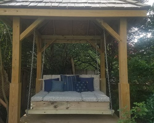 Swinging Bed Pavilion